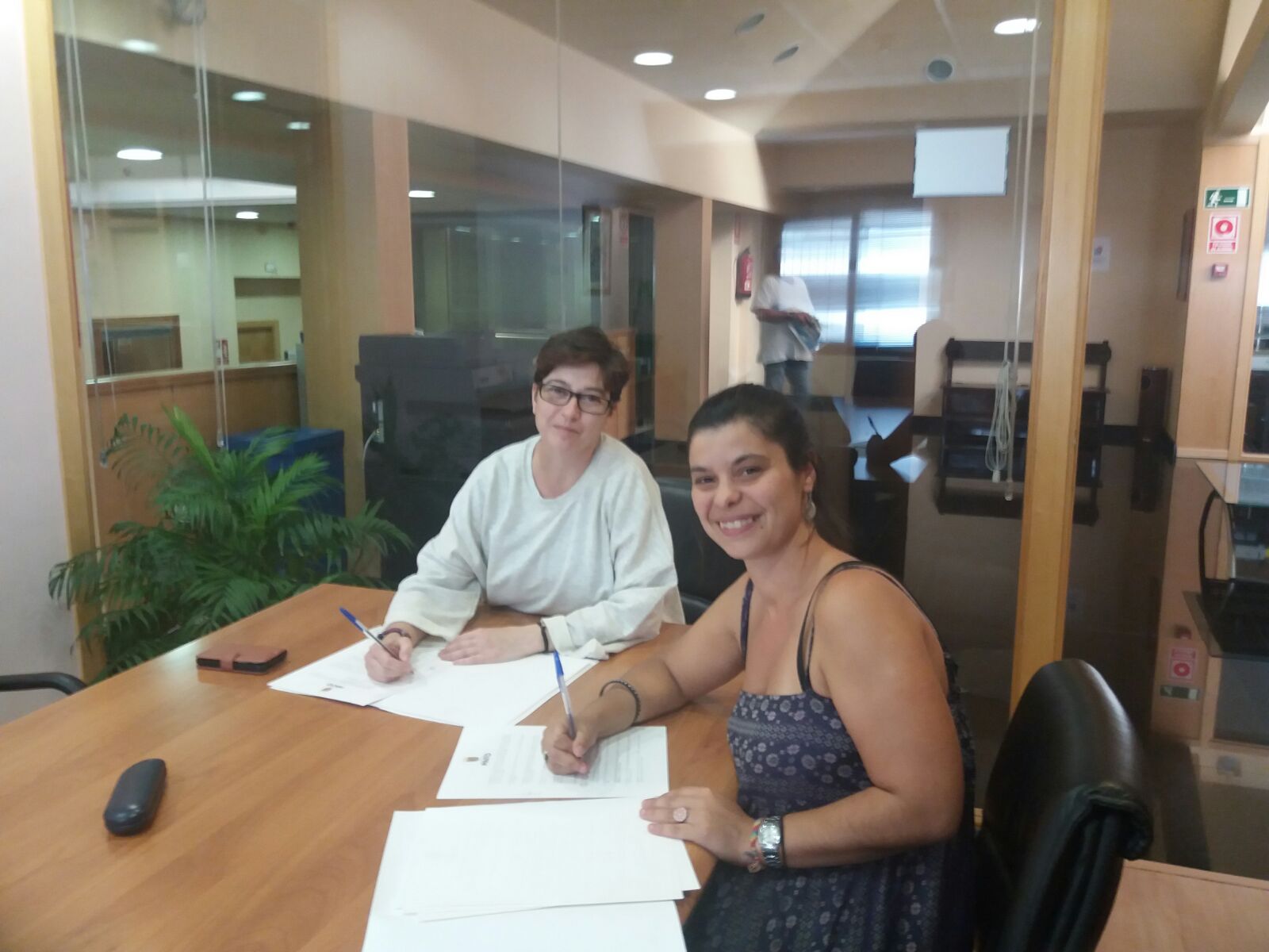 Firma convenio Respiro